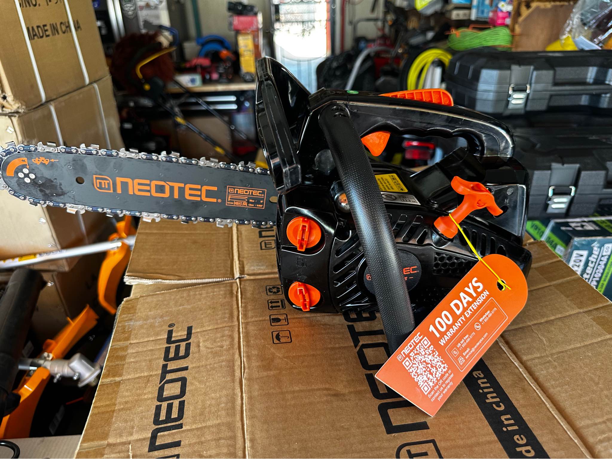 New neotec 12” 2stroke gas chainsaw. Try before you buy. Pickup only.