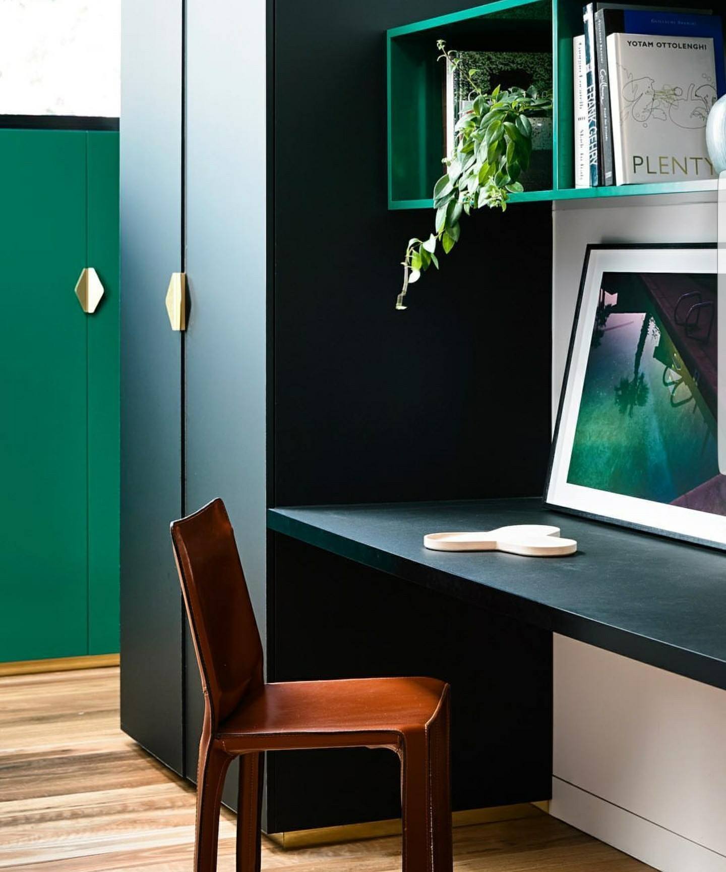 A gorgeous study space to brighten... - Neo Interior Design