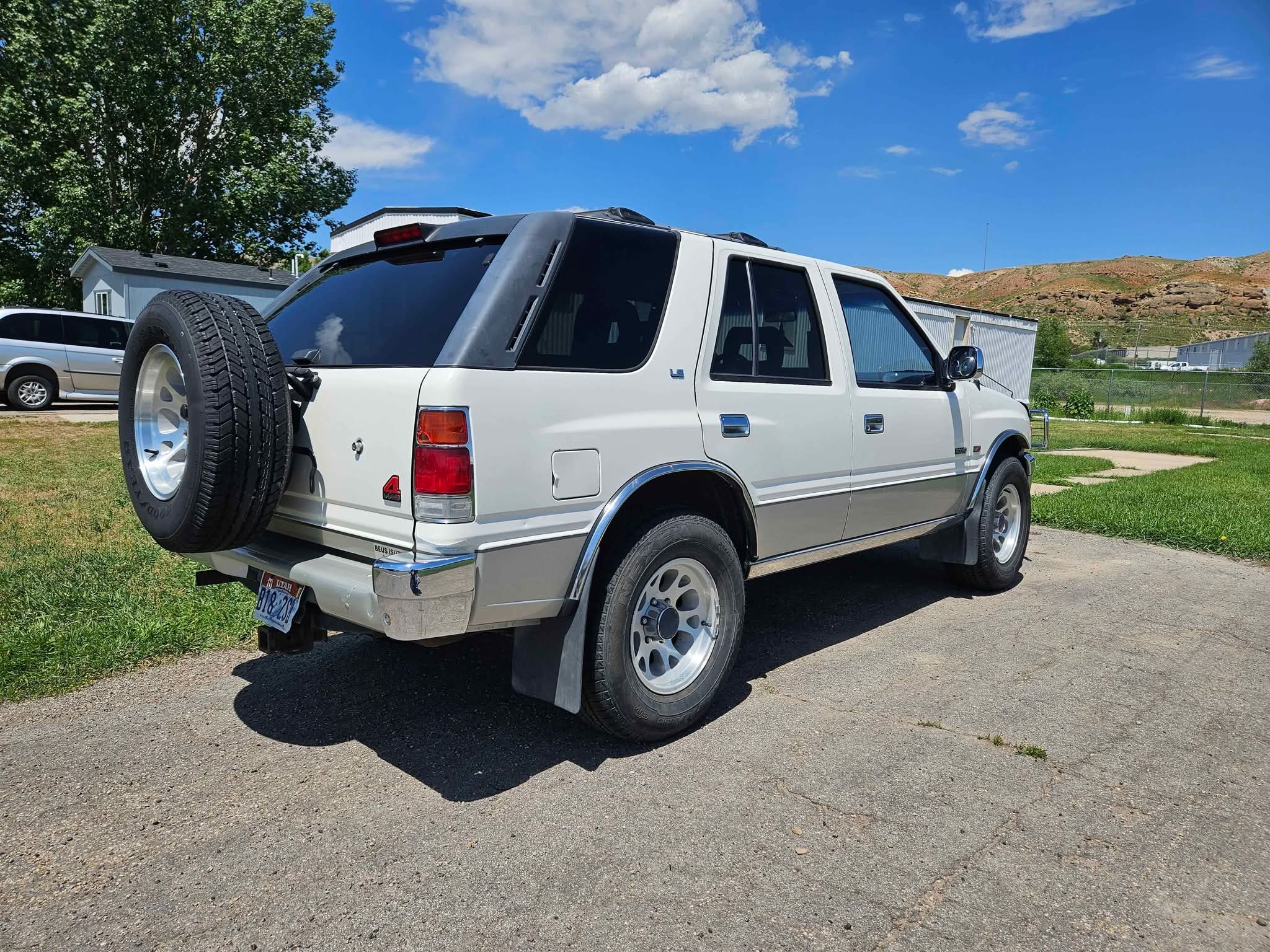1995 Isuzu Rodeo · LS Sport Utility 4D - Cars & Trucks - Mountain View ...