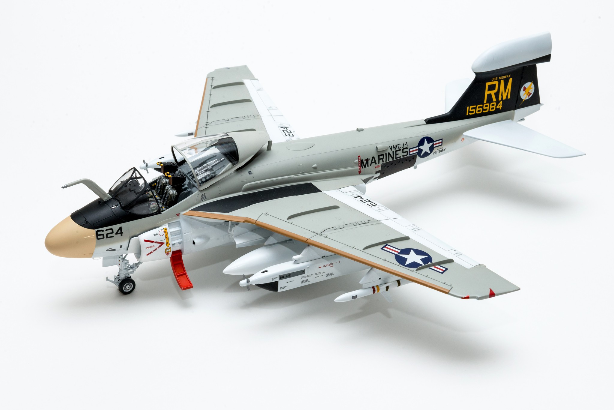 Kinetic Model A-6E Intruder in 1/48 scale by Tulpar Models
