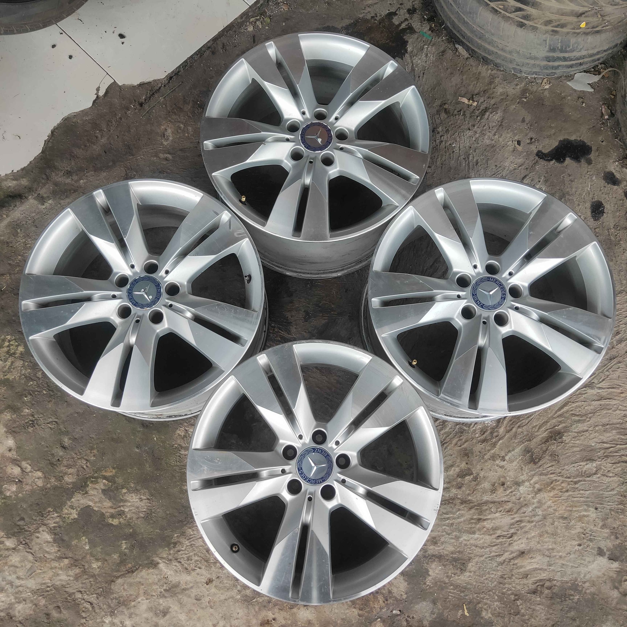 OEM Mercedes Benz . R18 - Car Wheels, Tires & Parts - Cikarang ...
