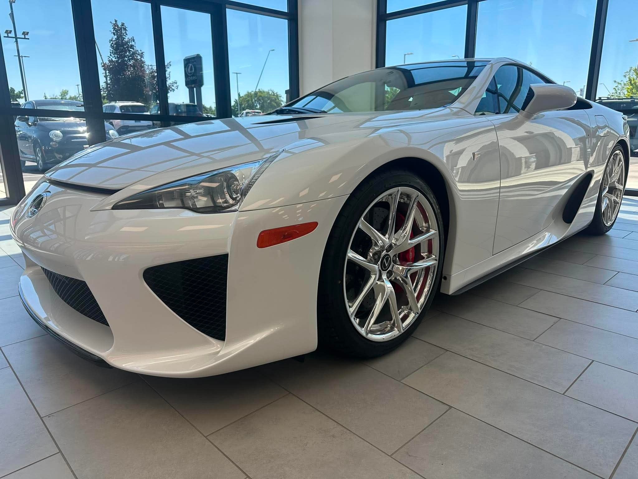 Lexus LFA Registry added a new photo - Lexus LFA Registry