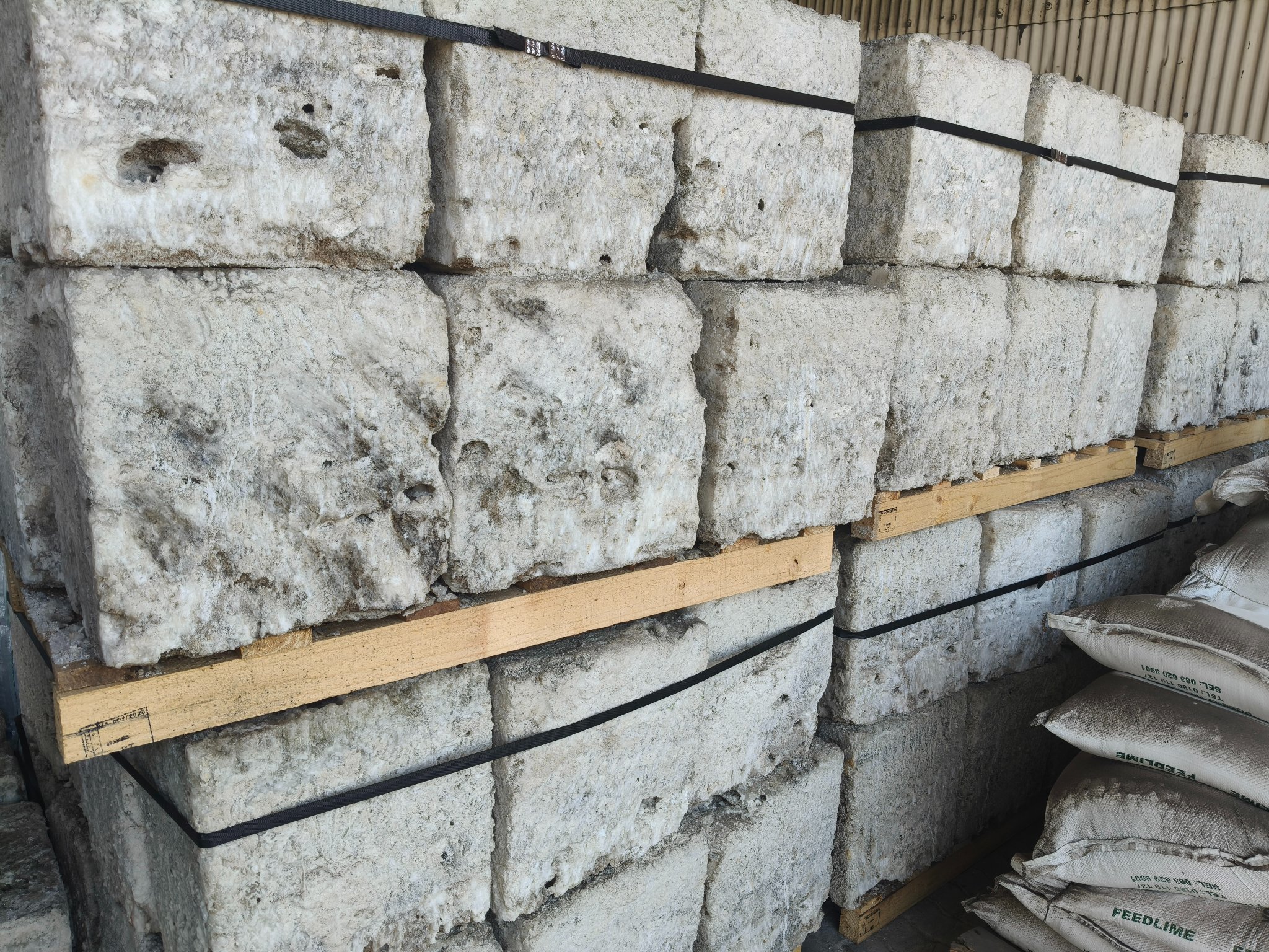 SALT BLOCKS 65Kg Livestock / Cow Lick R350/block.50Kg Coarse Salt in ...