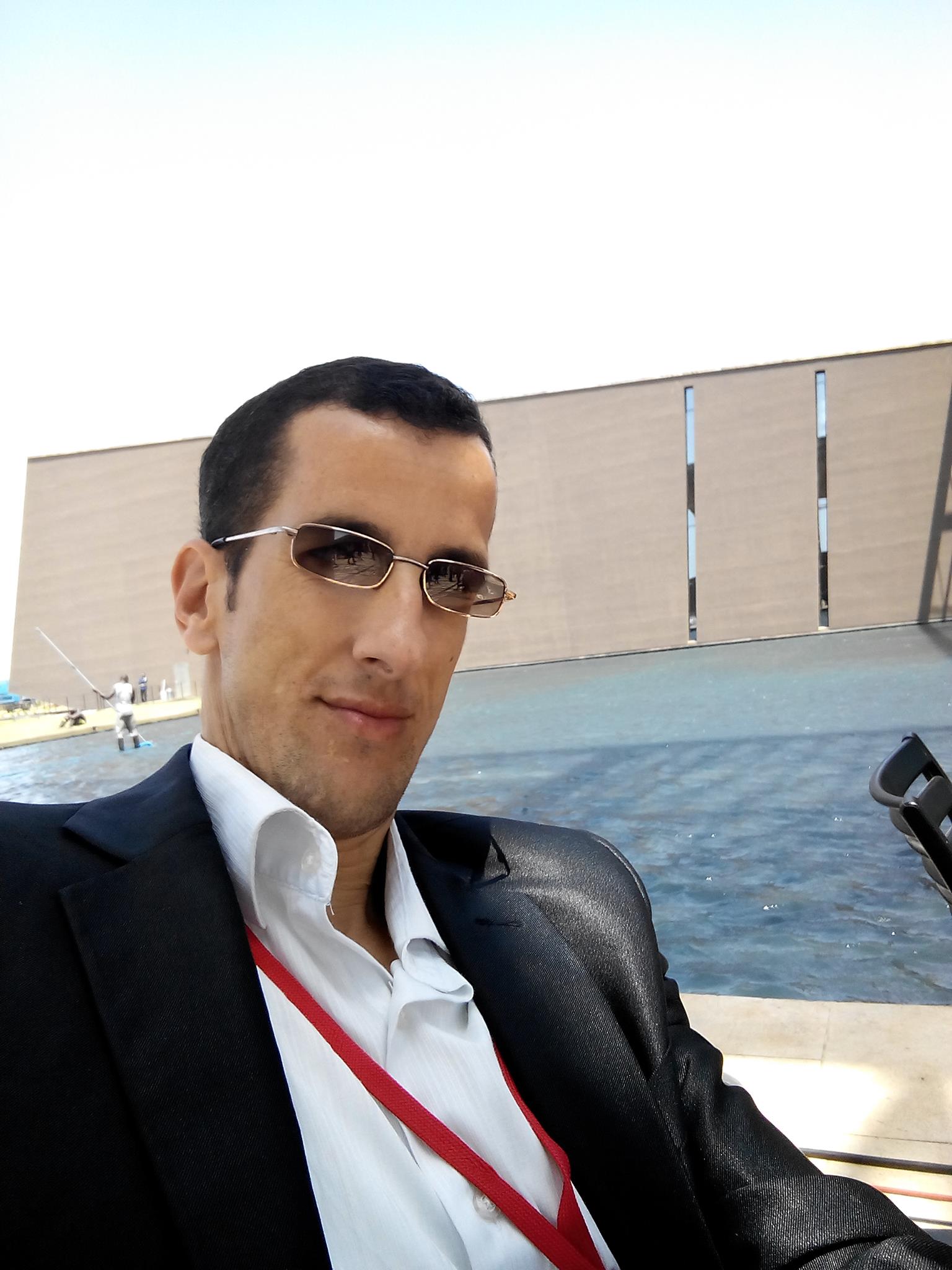 Ait Smail News - Vos mssg 📩 Salut bonsoir...Svp pour qui... | Facebook