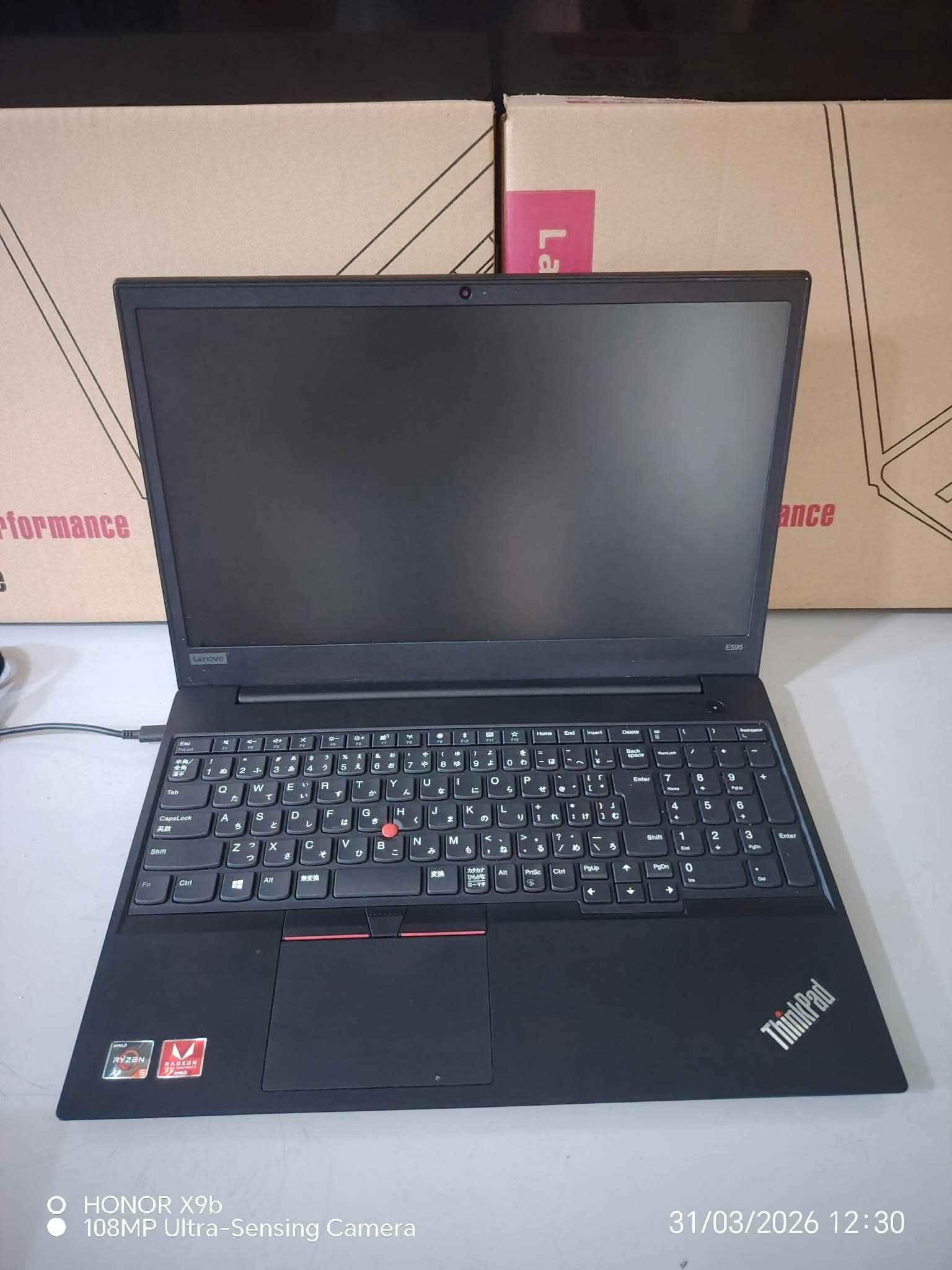 Lenovo thinkpad E595 Ryzen 5 3500u 8gb ddr4 256gb ssd 15.6 display 