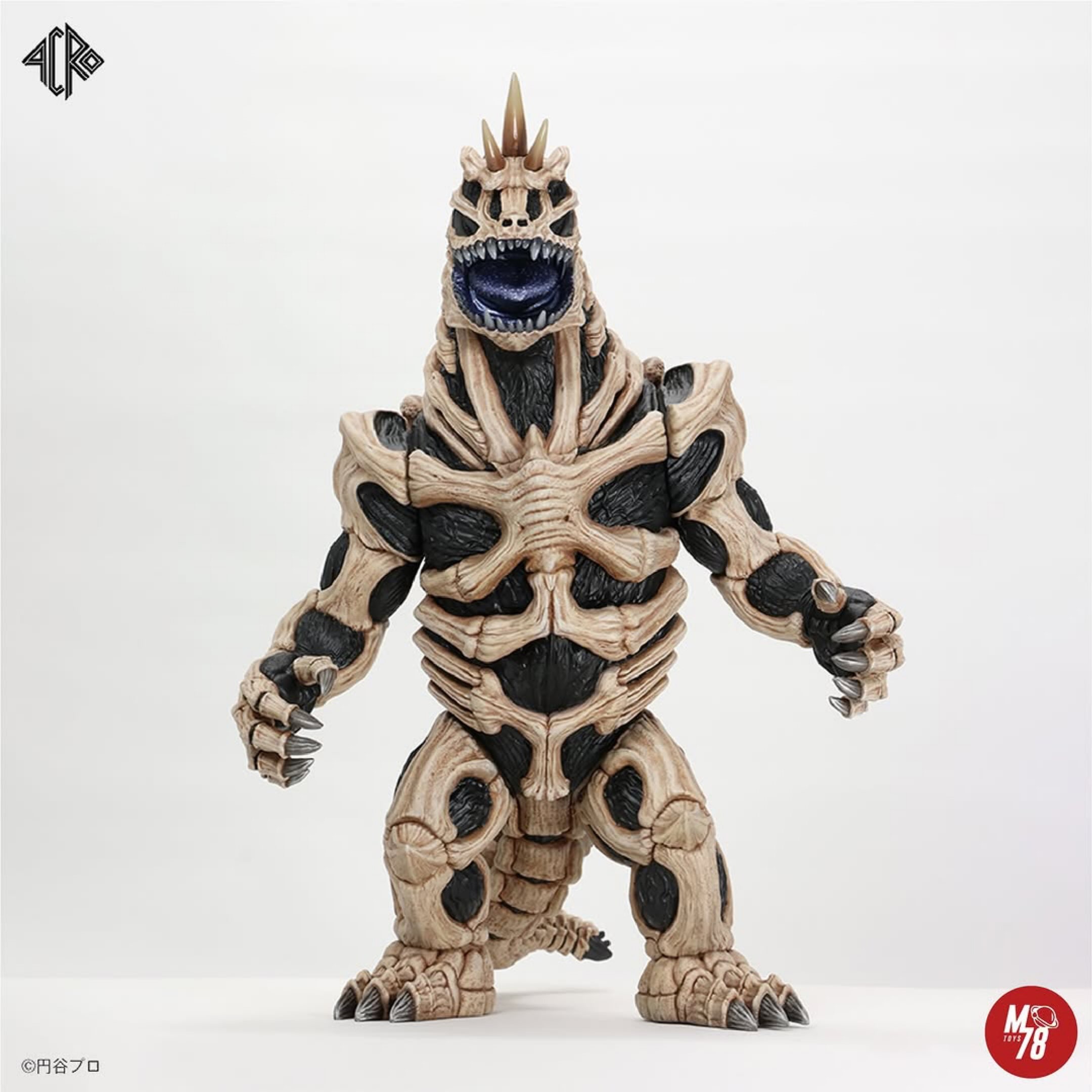 kaiju one dino fighter YETI イエティ James - The Dino Fighter - Yeti .. designed by the legendary