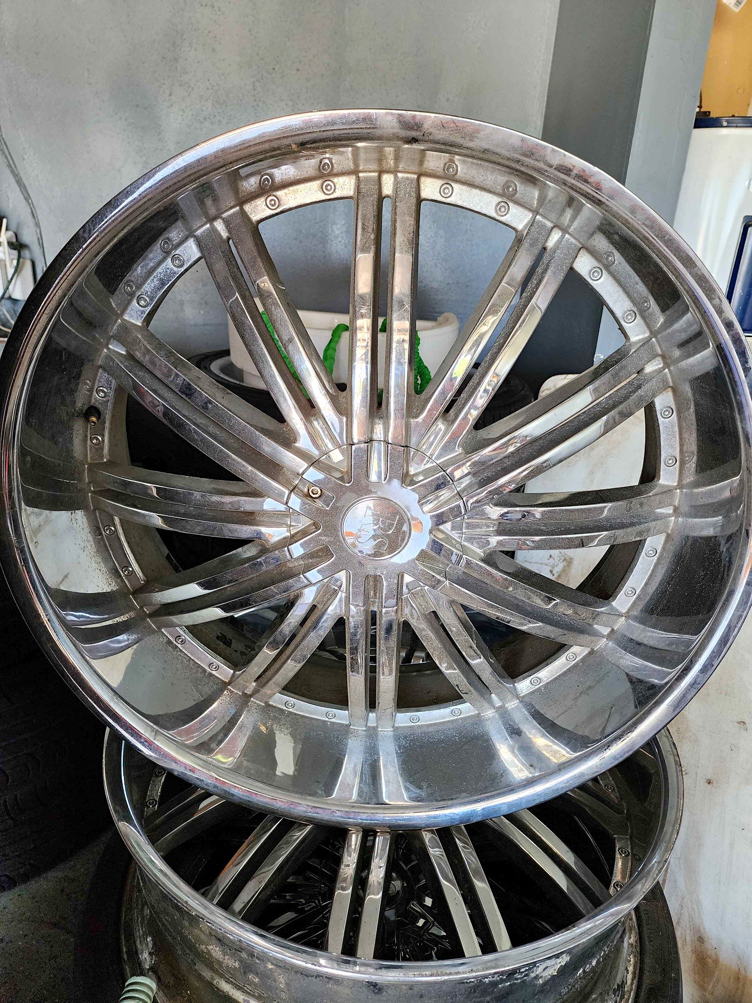 Infamous rims 24inch READ DISCRIPTION - Car Wheels, Tires & Parts ...