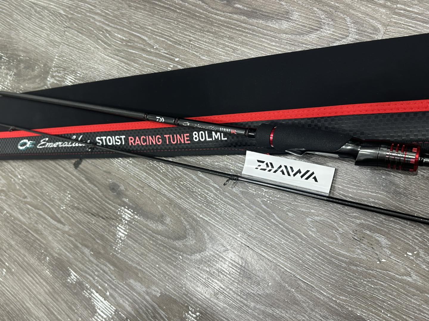 DAIWA 人氣のEMERALDAS STOIST RACING TUNE 系列頂級魷魚竿補貨即日
