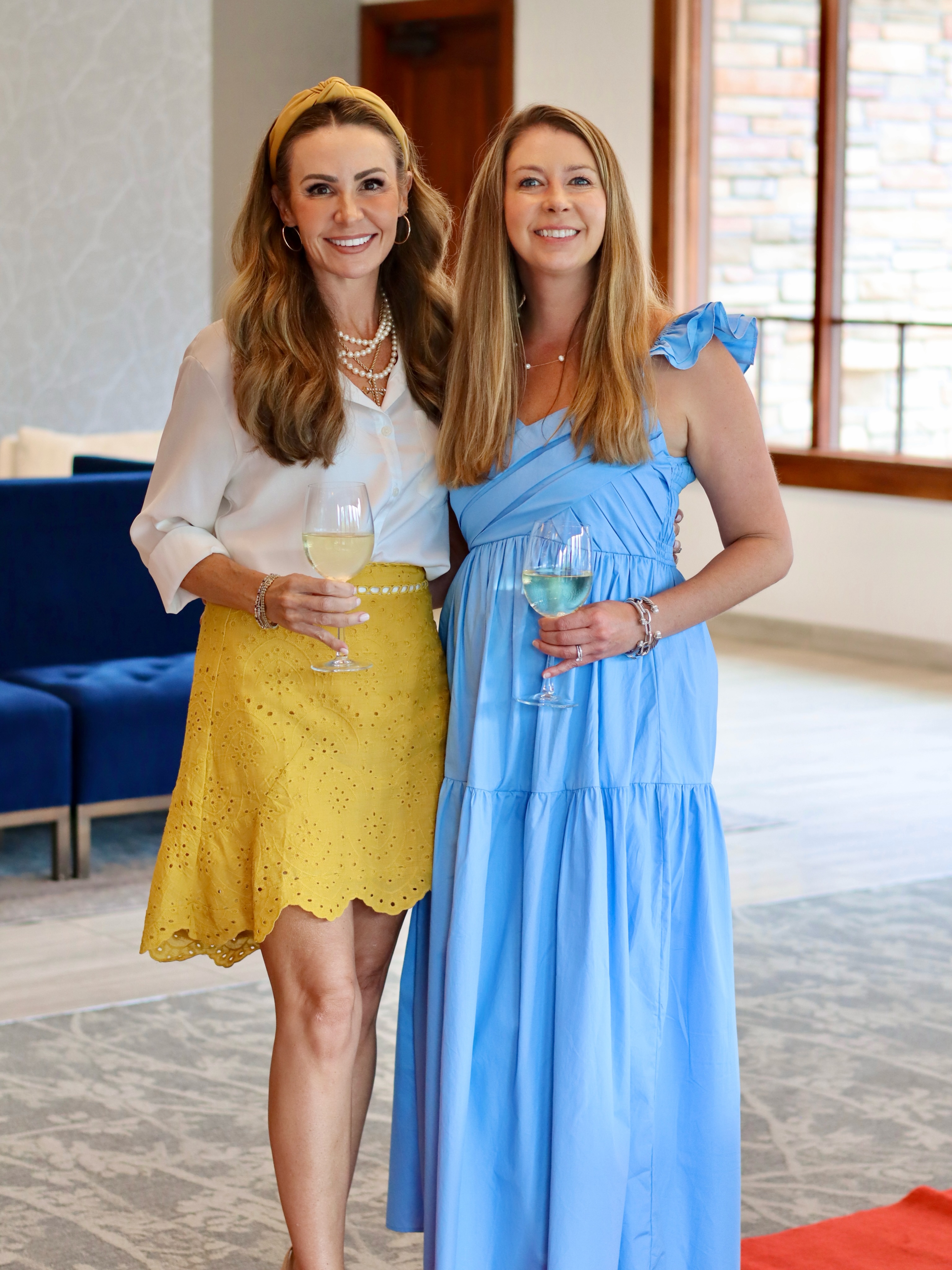 ladies luncheon dress Such a fun afternoon at our Wonderful World of Pearls Luncheon! We learned all about the beauty and history of pearls with Mike Brennan, Founder & CEO of the International Pearl christmasparty