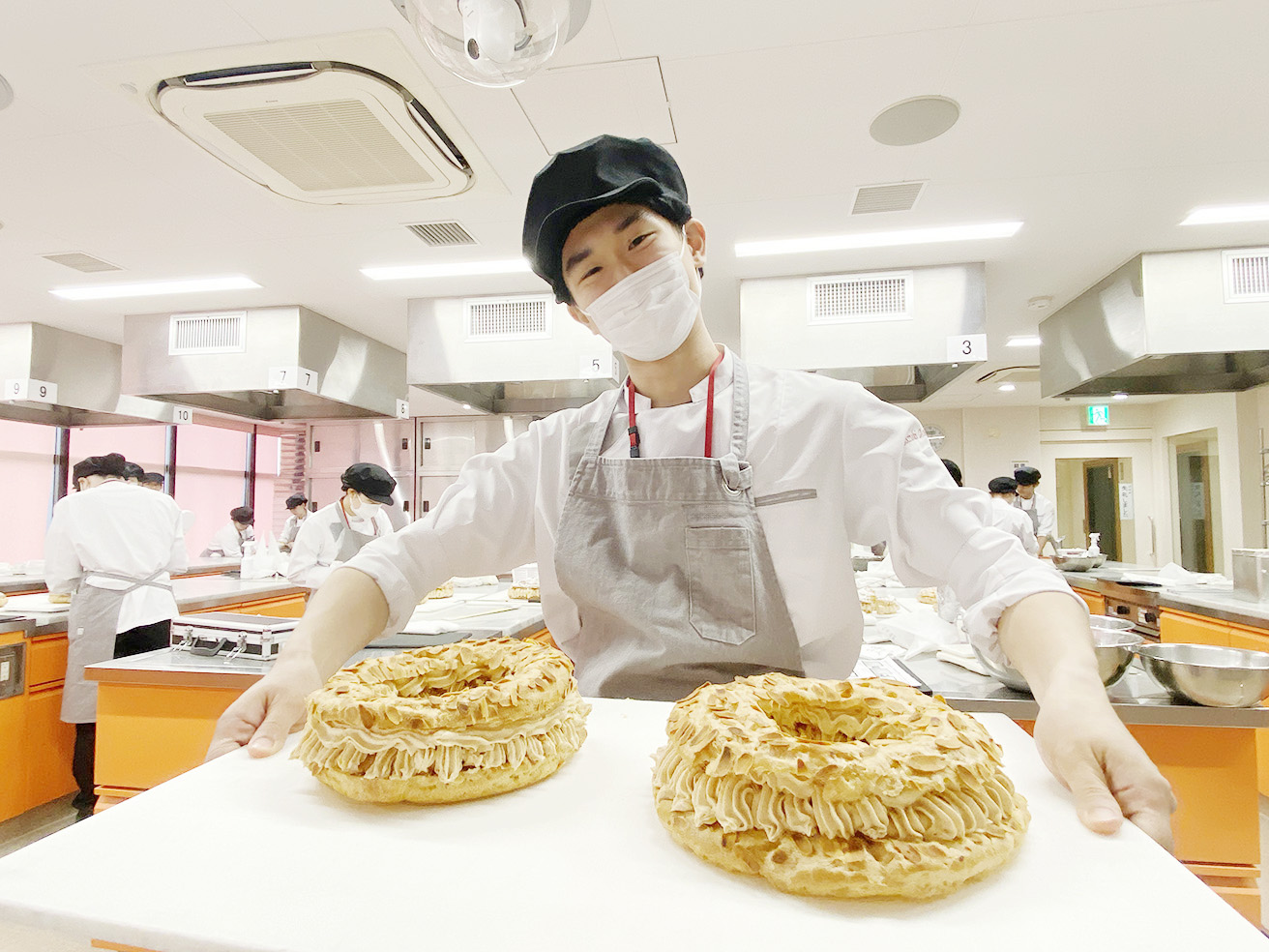 中央 調理 製菓 専門 学校 静岡 校