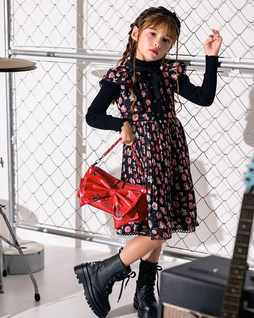 新品タグ付　アナスイミニ　150 プリーツワンピース ANNA SUI mini FALL NEW ARRIVAL 優雅に揺れる プリーツワンピース