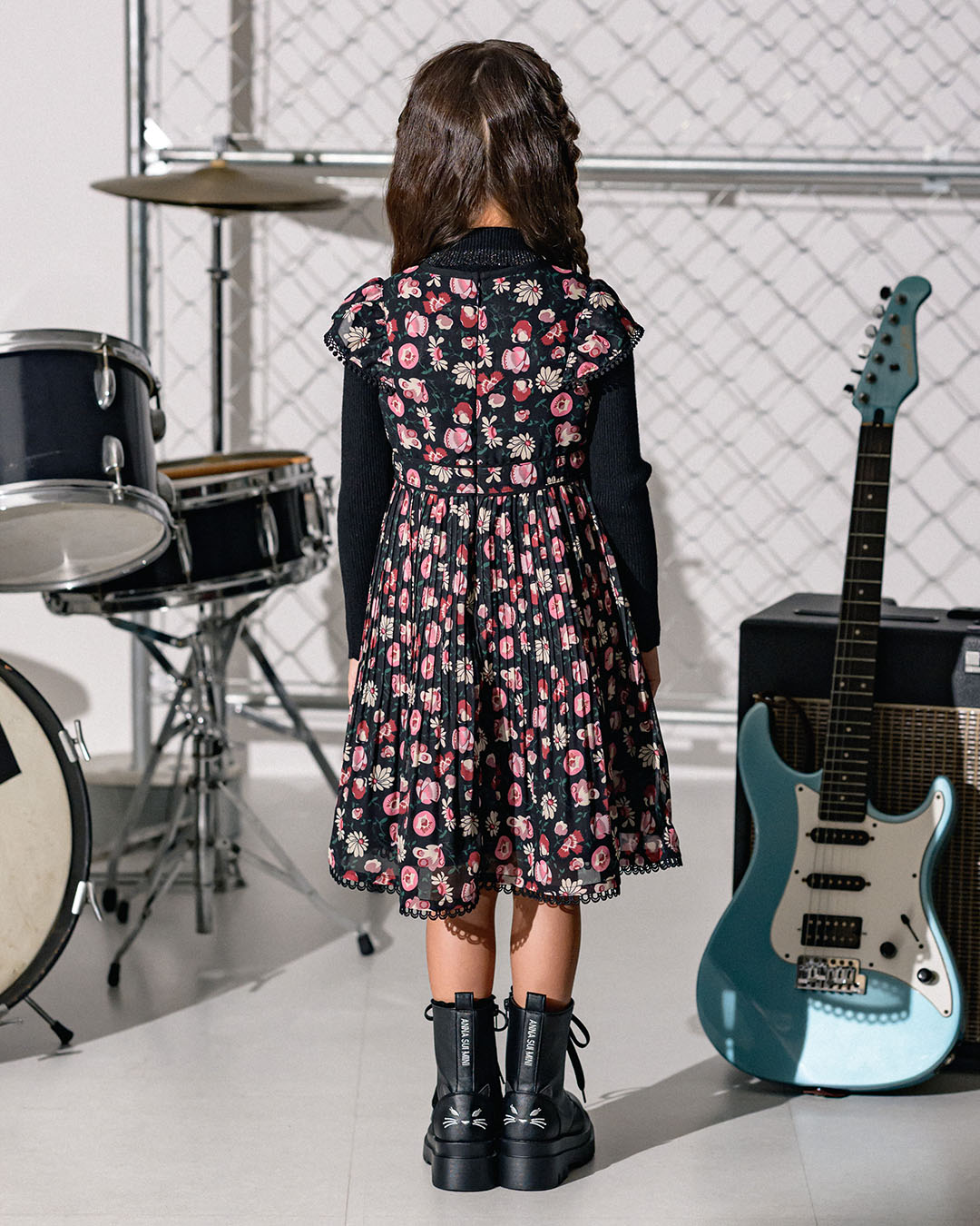 ANNA SUI mini FALL NEW ARRIVAL 優雅に揺れる プリーツワンピース