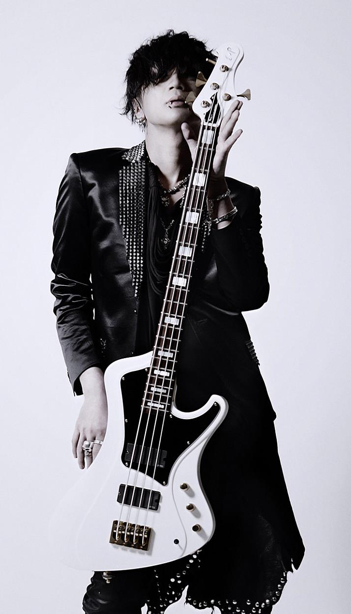 Aki of Sadie