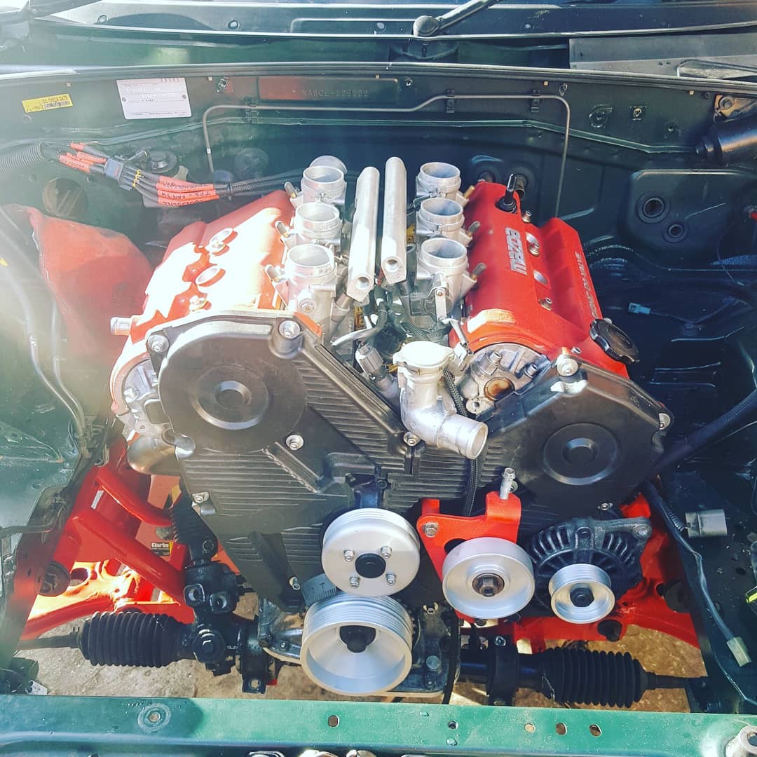 Crapengineering - The ITBs go Skrrrrrrrrrat, skidi kit...