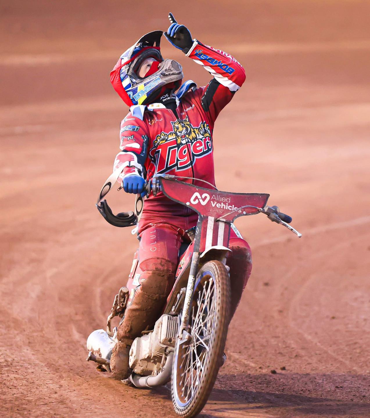 Chris 'Bomber' Harris - 🥉 - 3rd Place in the 2nd round of the FIM World ...