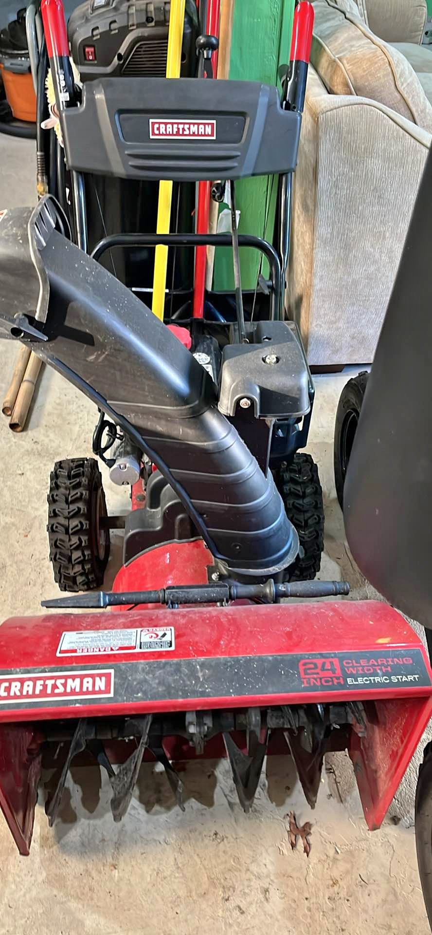 Craftsman 24 Inch Electric Start Snowblowernull