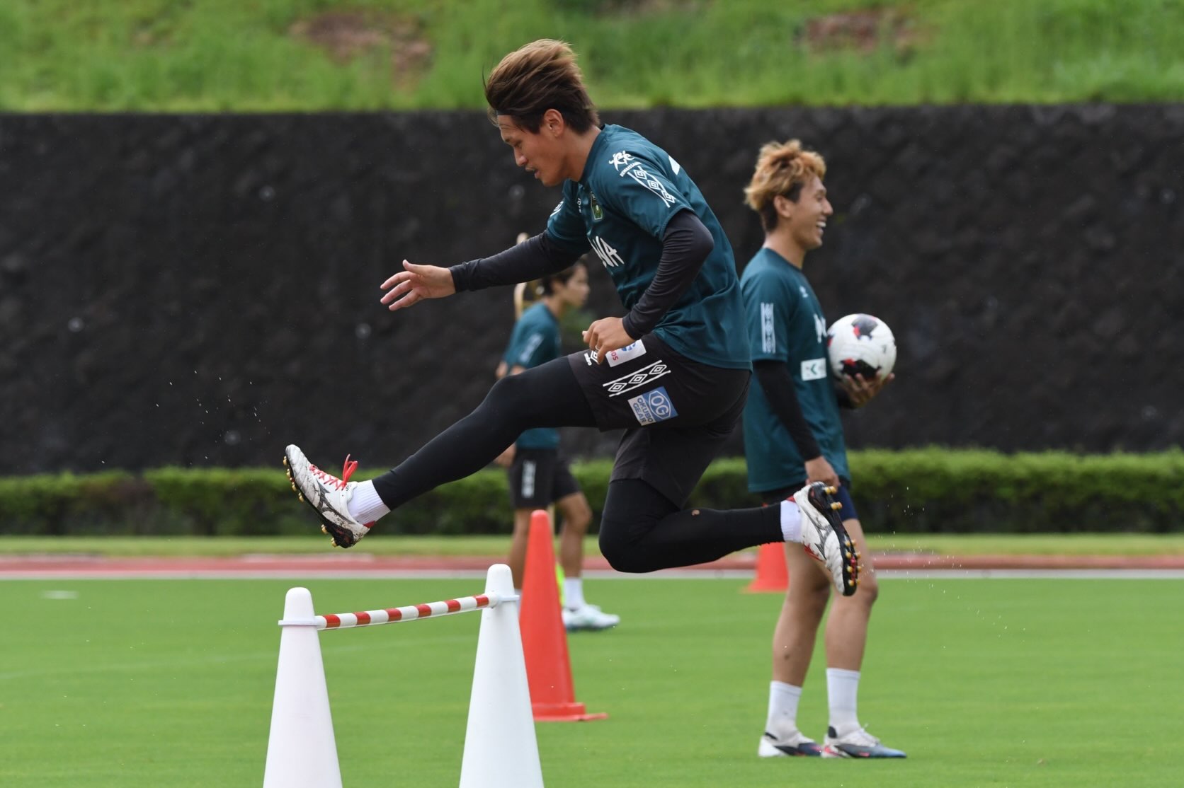 NEW PLAYER PHOTO😉📷☀️🌈 DF35 #藤原優大 選手の @yudai_fujiwara