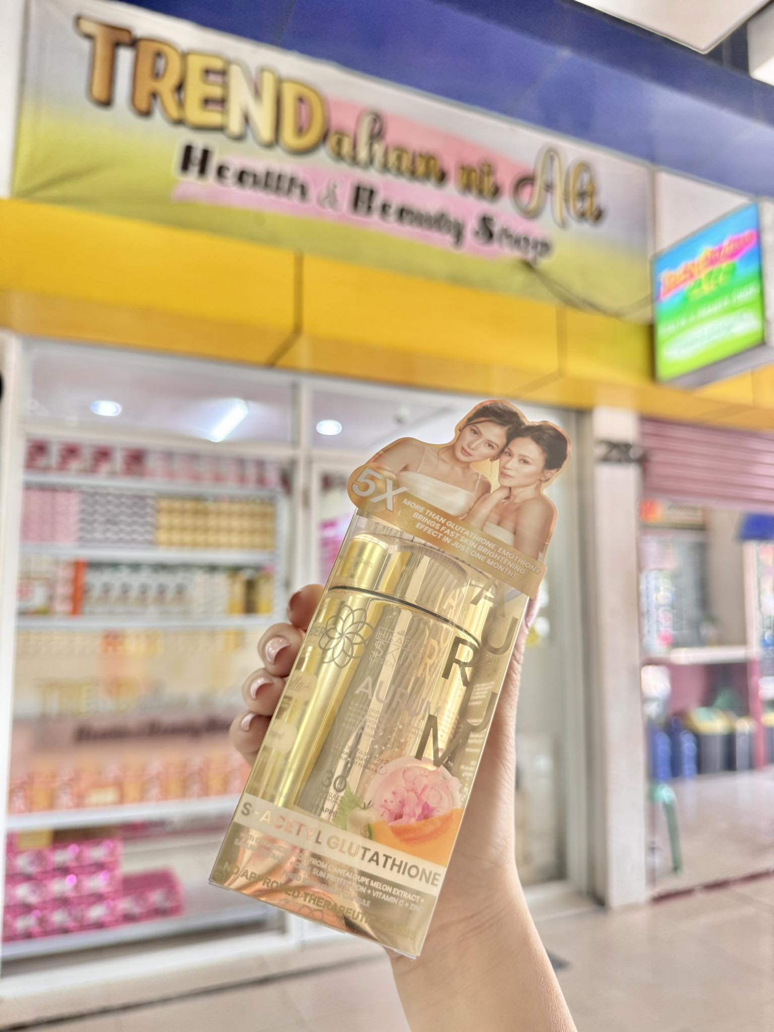 Dahil request nyo, HIKARI AURUM Gluta Caps Nasa TRENDahan ni Ali naaa🎉 Visit us here: 📍Stall 28-30, Dragonmart Complex, Tacurong City 📍Pasok Building, Magsaysay Avenue,Tacurong City (Beside Kimsan Plaza) 📍Molave Street, Entrance