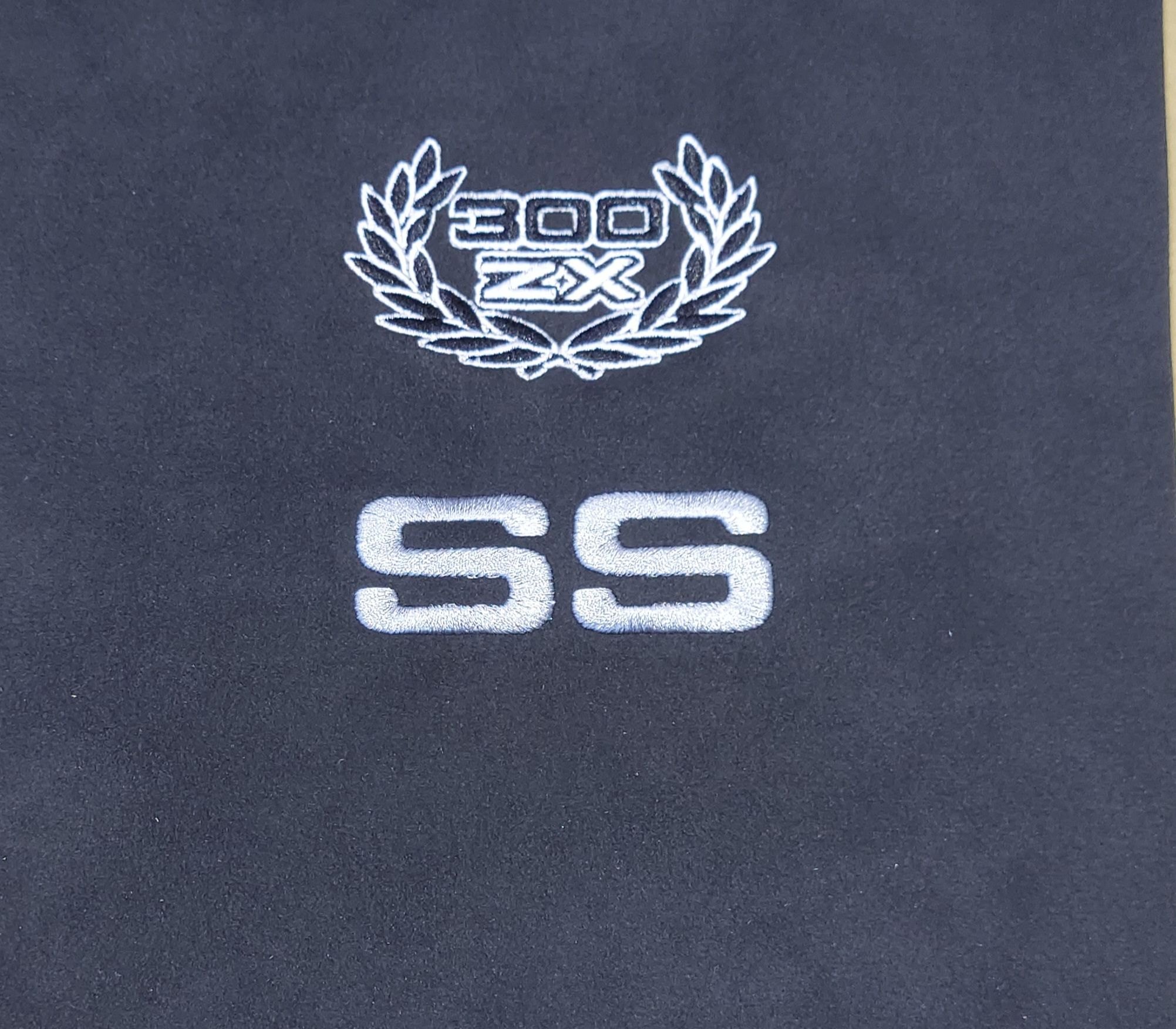 Custom alcantara steering wheel embroidery for classic cars