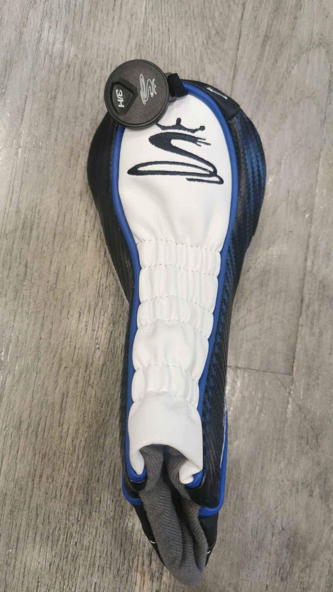 Brand new Cobra King F9. 3,4,5,6 hybrid head covers for golf clubs