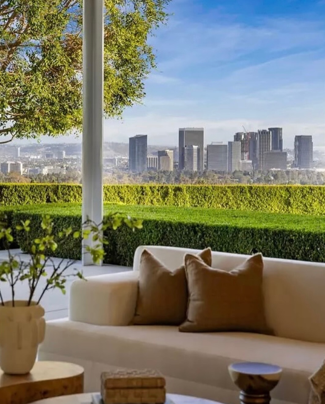 BEVERLY HILLS REAL ESTATE... - BEVERLY HILLS REAL ESTATE