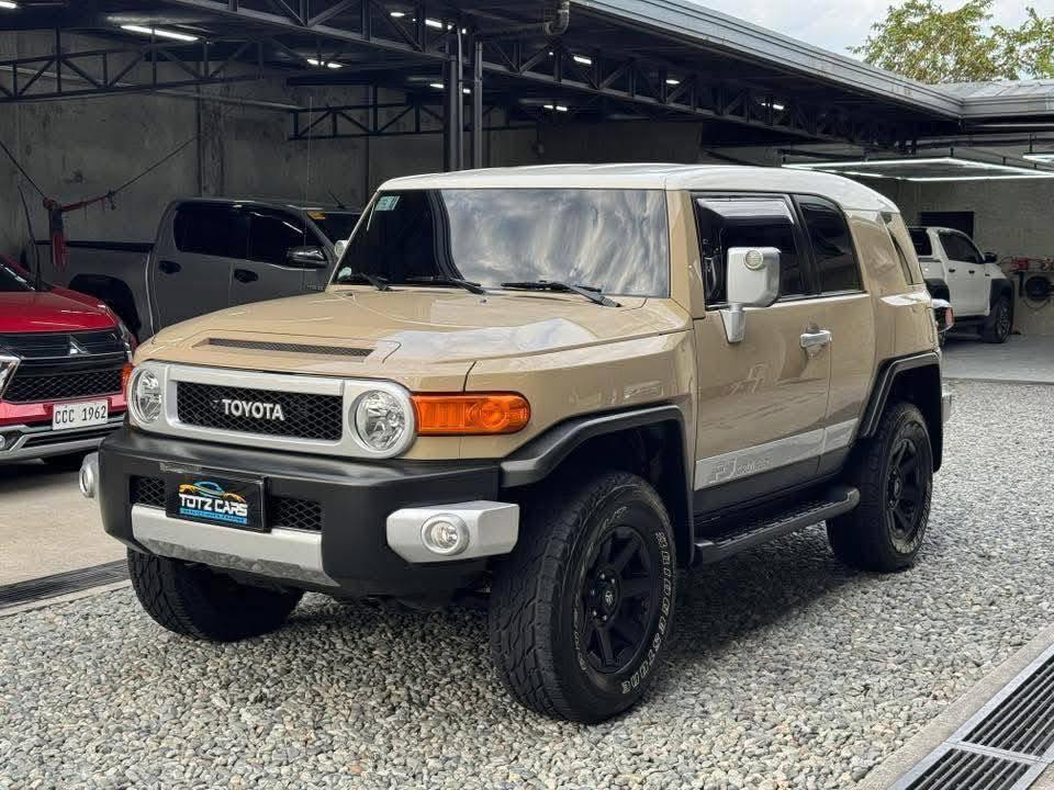 SILVER Shift Lock Release Button Cover for Toyota FJ Cruiser 07-14 Cap