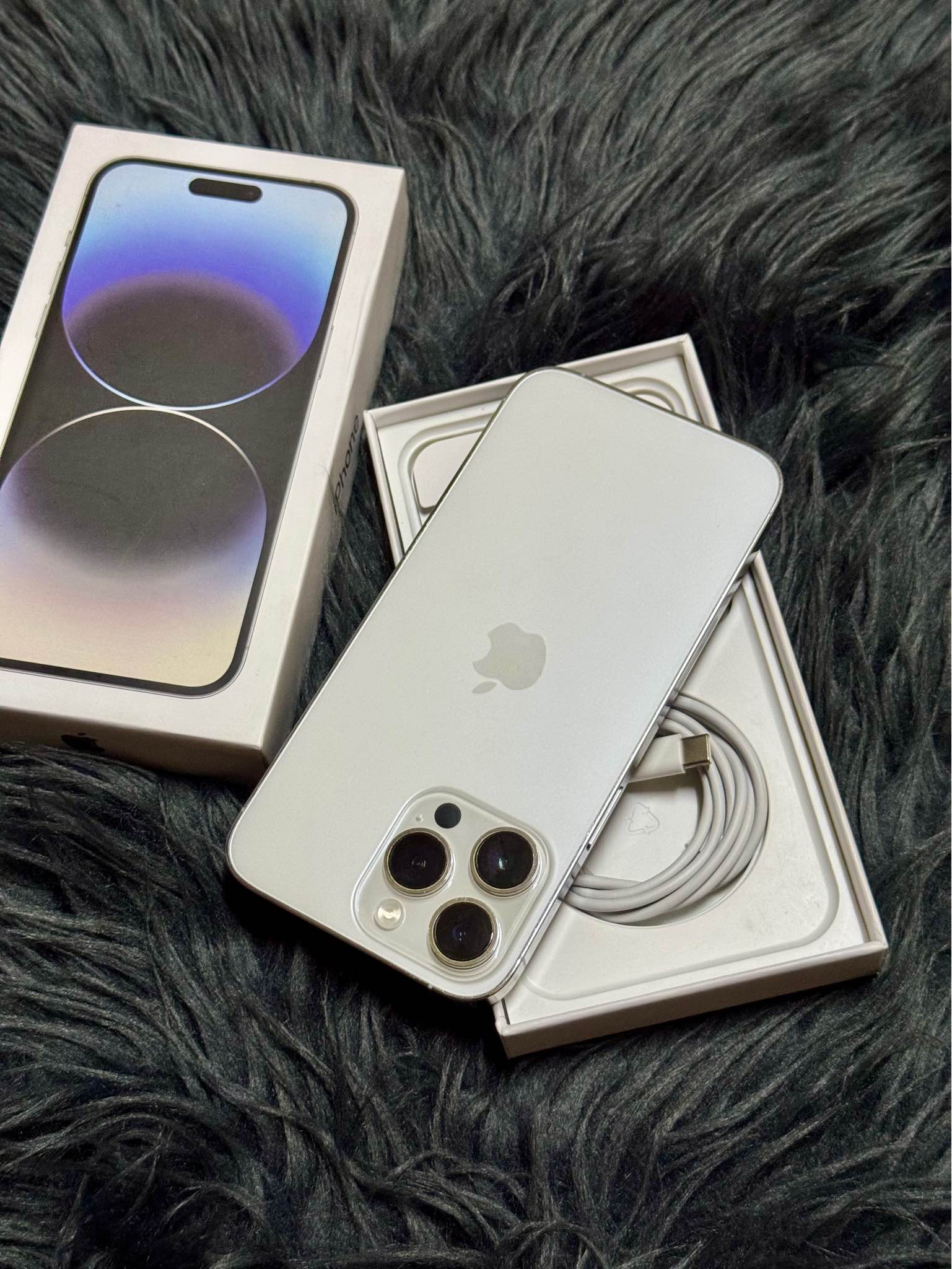 iPhone 14 Promax 256GB White ✔️Condition tiptop ✔️Battery 