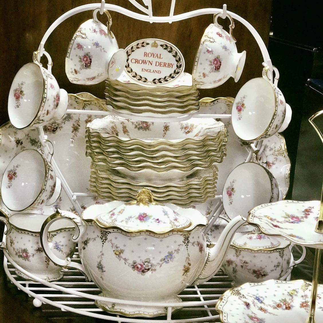 ✨ 🌸Just Arrived in Stock – Royal Crown Derby Royal Antoinette