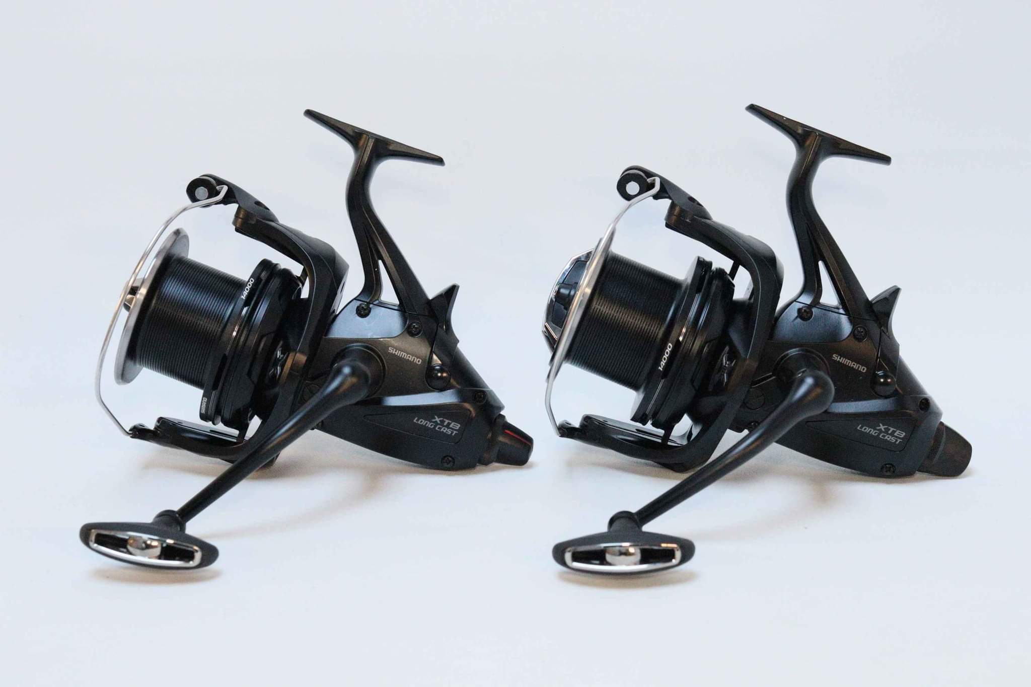 shimano baitrunner big pit reels D Spinning Reel with a cold Fishing Reel Shimano Xta Long