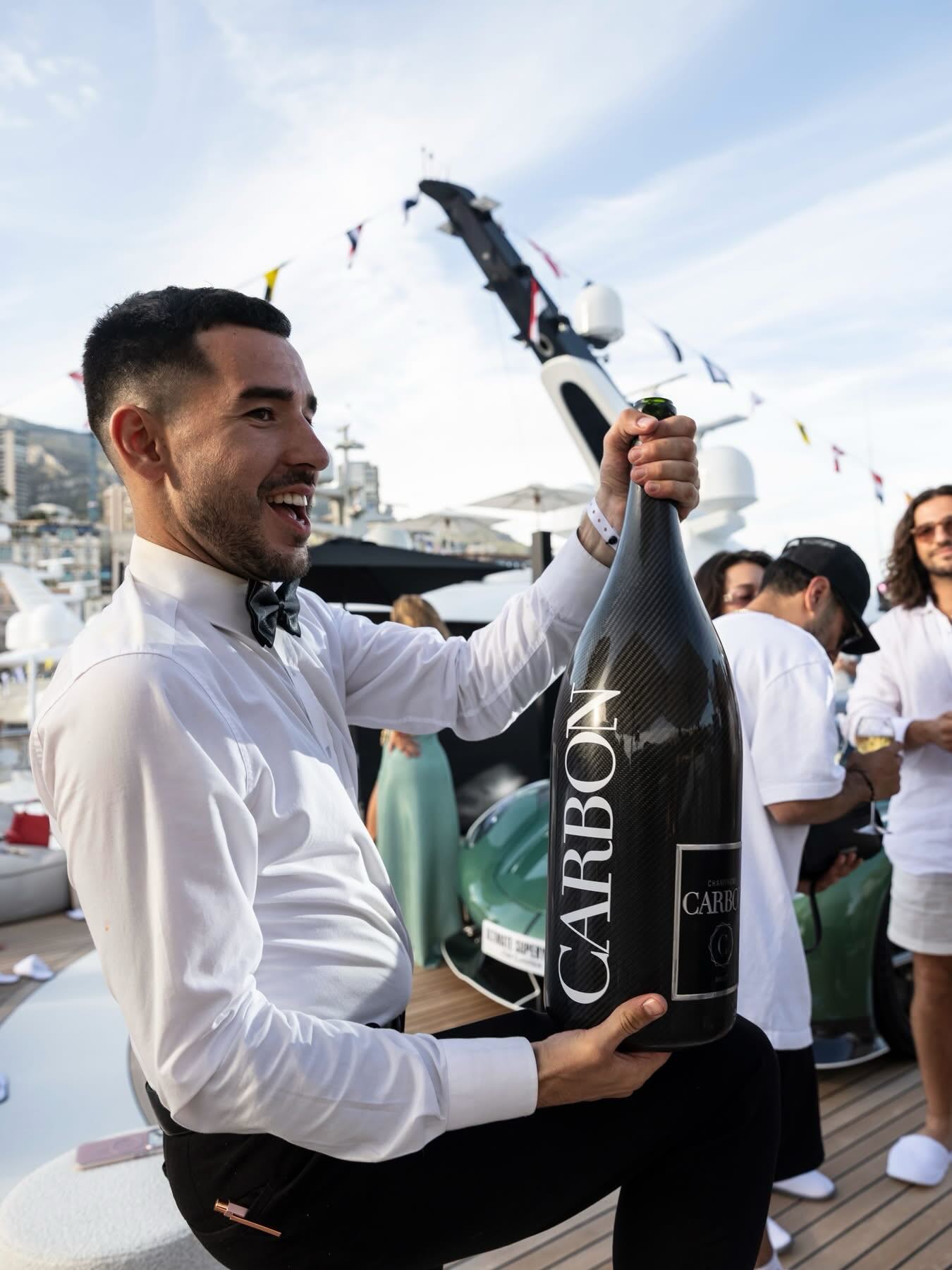 Champagne Carbon Japan シャンパン カーボン シャンパン カルボン 
