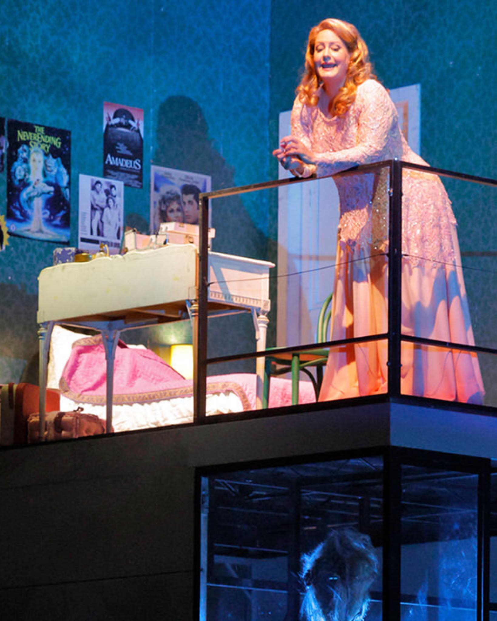 Second to last 'Elektra' tonight at San Francisco Opera! Can you spot all the posters Chrysothemis has in her room? This production by Keith Warner brings Sophocles' ancient Greek tale into the