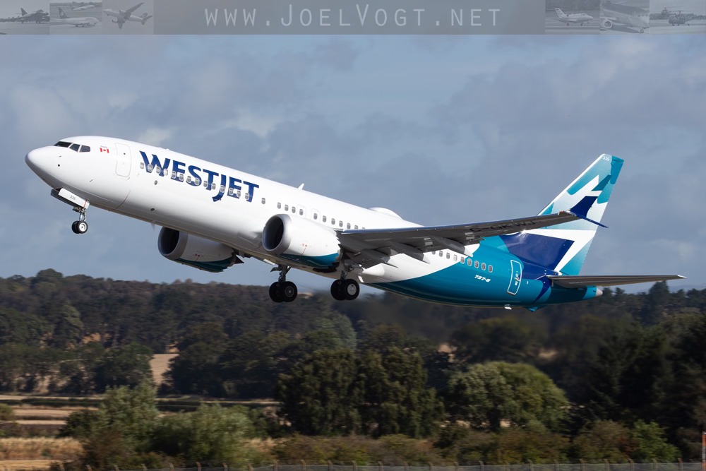JA618A（登録記号）ANA・全日空 Boeing 767-300ER。蔵出画像・沖縄那覇