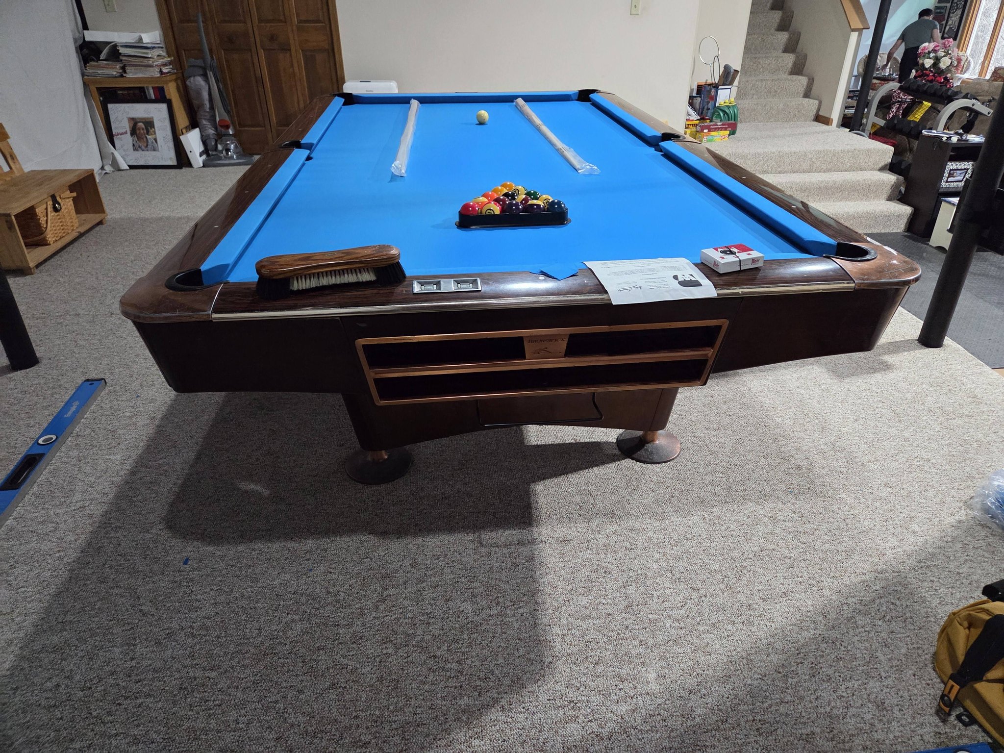 Brunswick Gold Crown 3 installation with Simonis 860 cloth