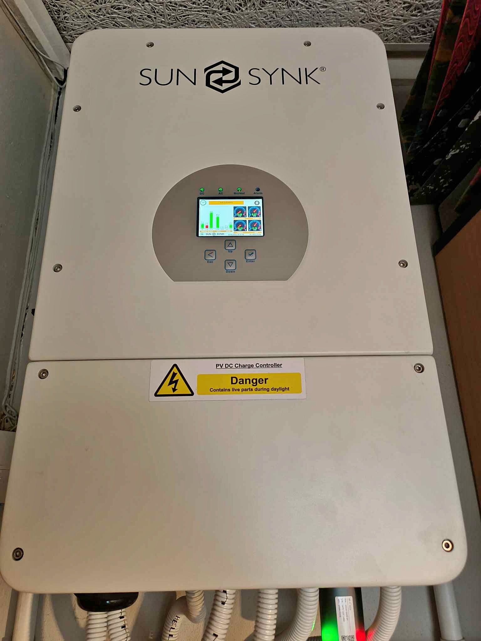 8kw Sun Sync inverter and 5 kw Hubble Battery for sale - Measuring ...