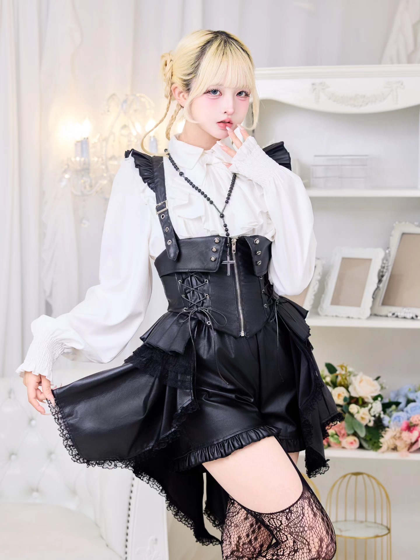 🎀ヒメ's Coordination🎀 . IMVALのメイドワンピースをメインにコーデ