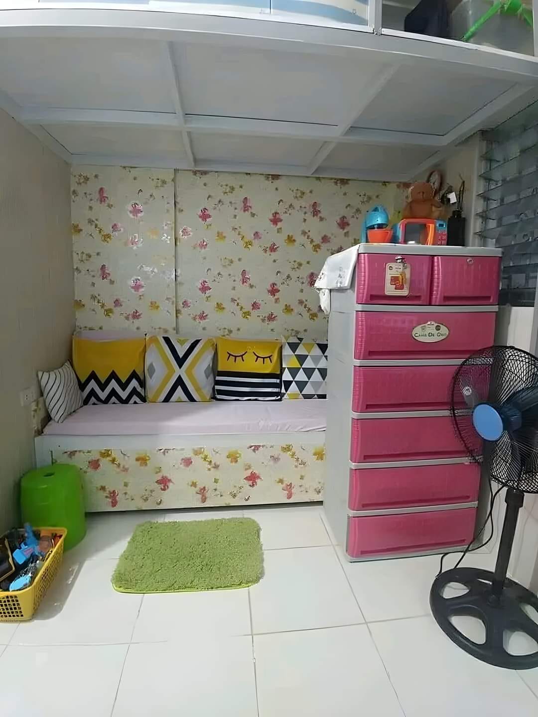 House Ph - Maliit na malupet 🏠🏠 . c.trro | Facebook