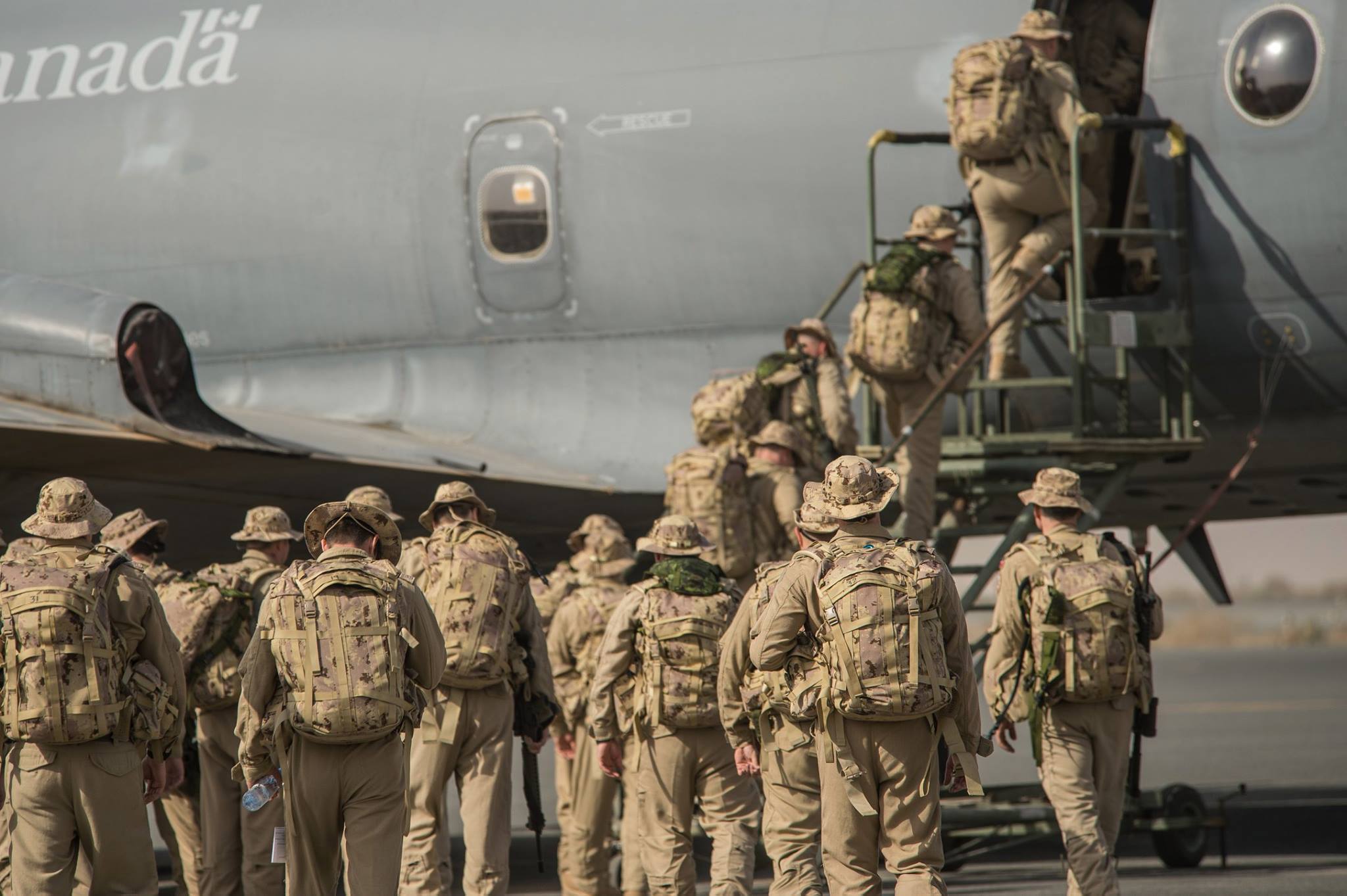 Canadian Armed Forces - Royal Canadian Air Force members prepare for a ...
