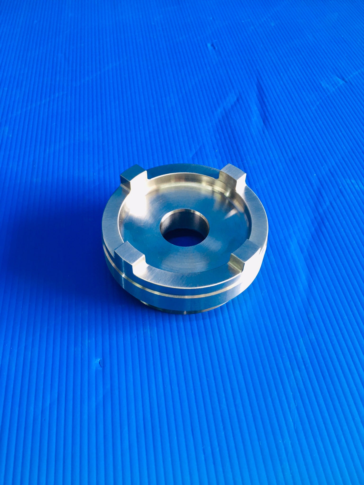 Prolog Titanium... - Prolog Titanium Corporation Co.,Ltd