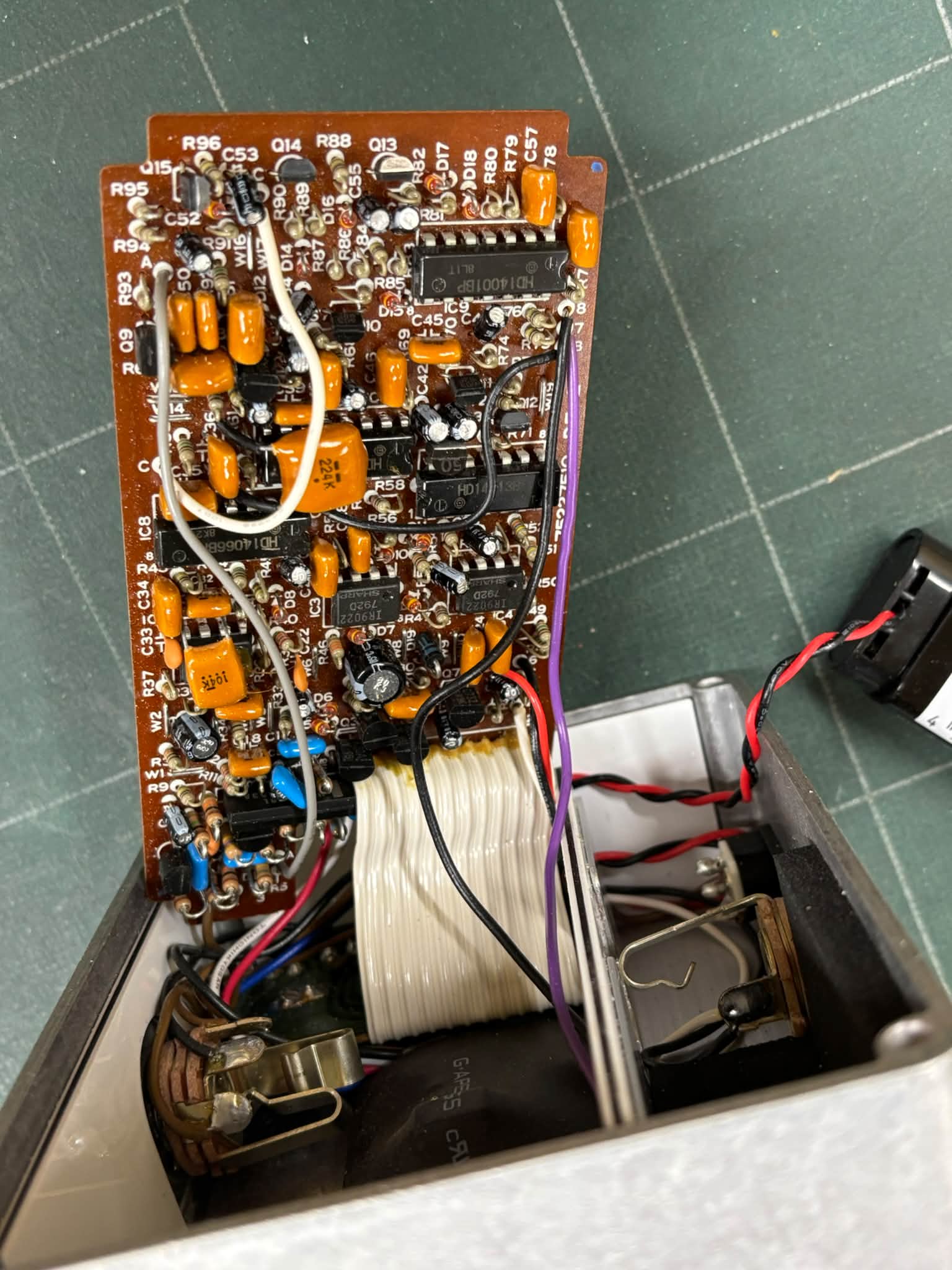 HIWATT BASS 100 MOBBIE DICK をオーバーホールする！ ウチのバンドの