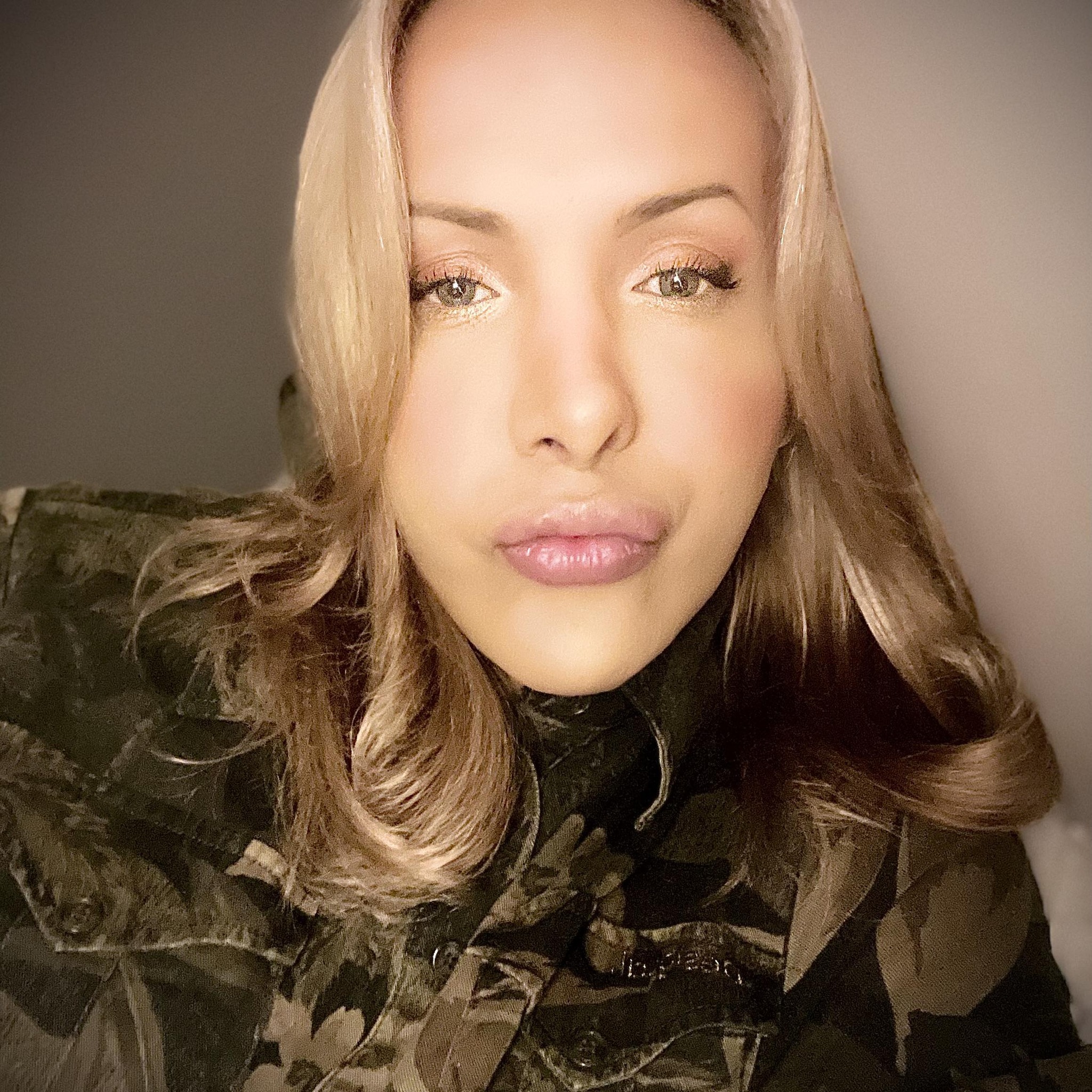 Amanda Isis Cbv