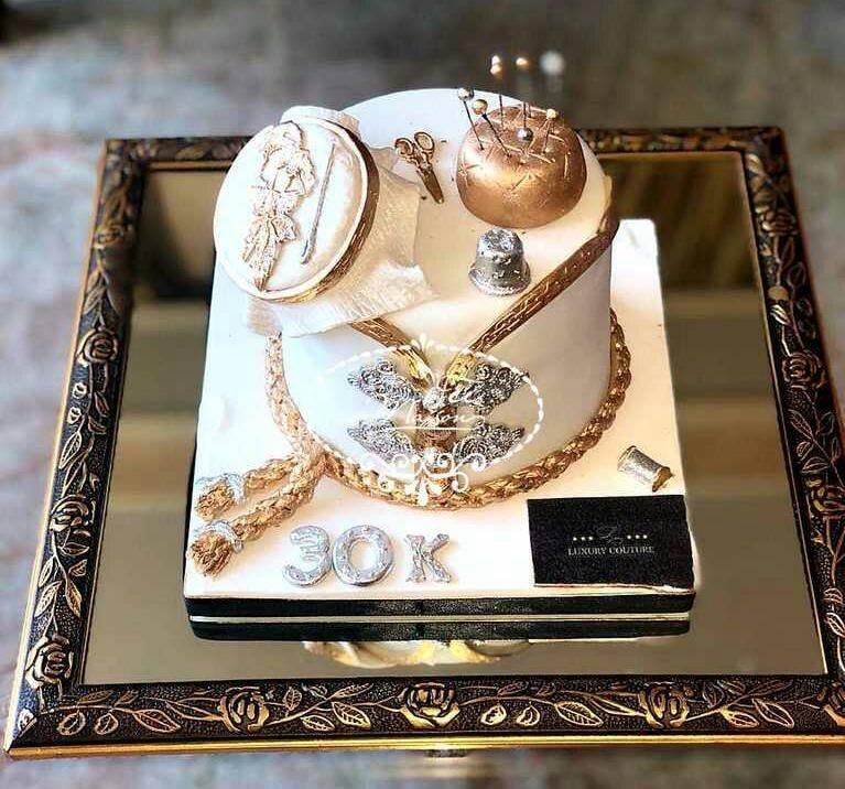 Fees Maison Un Gateau De Remerciements De La Part De Facebook