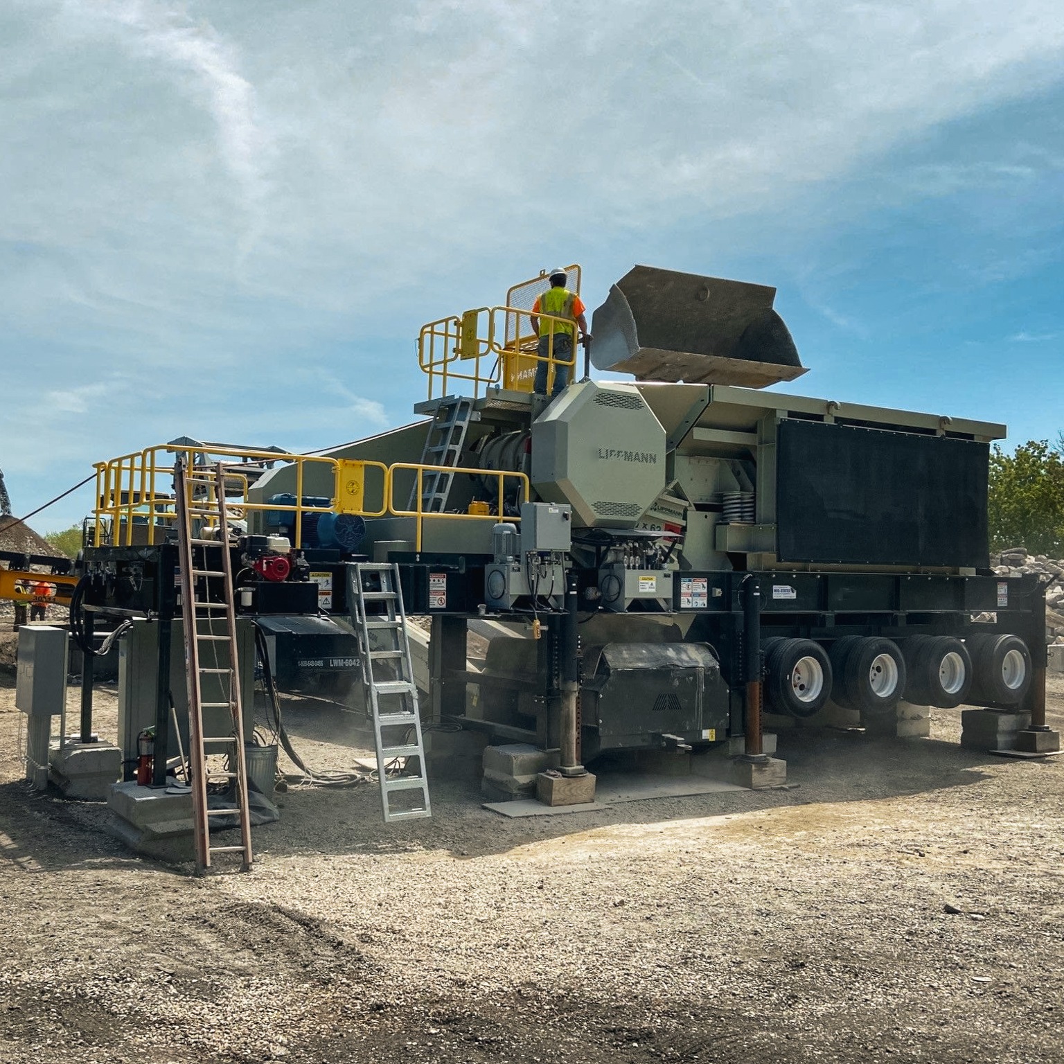Lippmann - This 5165LS Portable Impactor is a secondary plant that