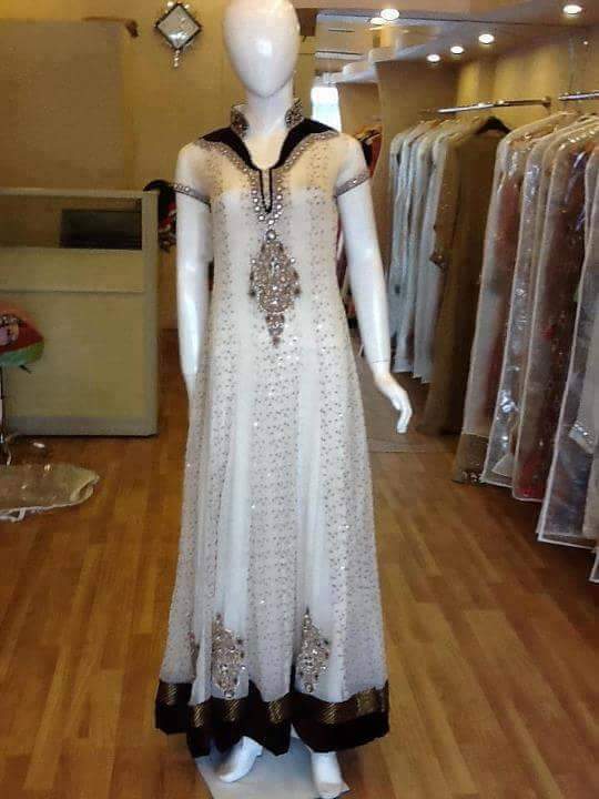 Ayan Collection