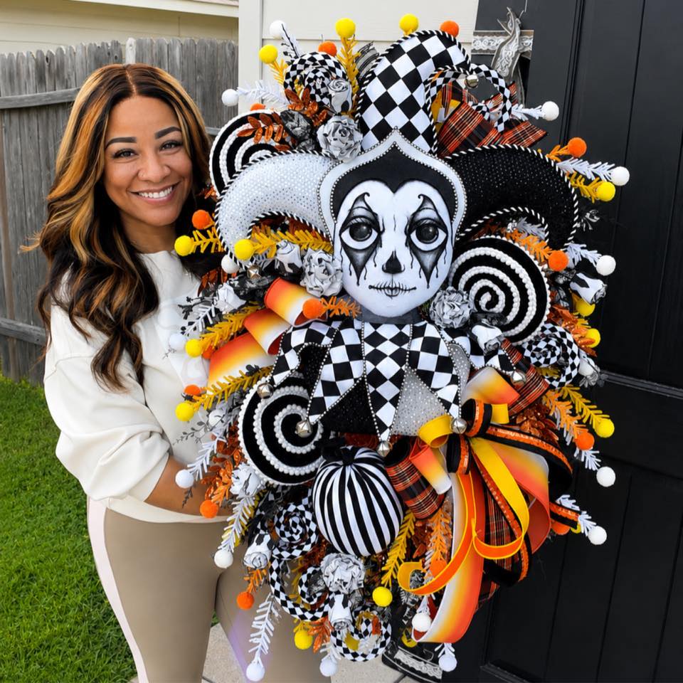 🔔 ️ NEW IN SHOP… SILVER... - Shantrelle’s Savvy Wreaths | Facebook