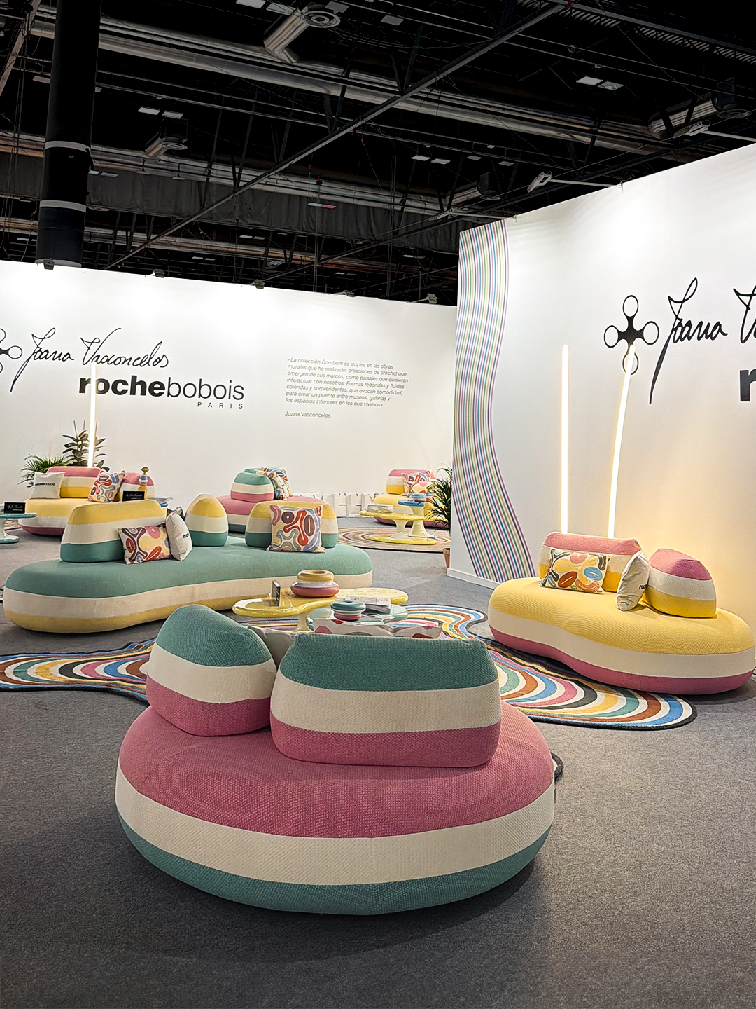 Roche Bobois Japan added a new photo. - Roche Bobois Japan