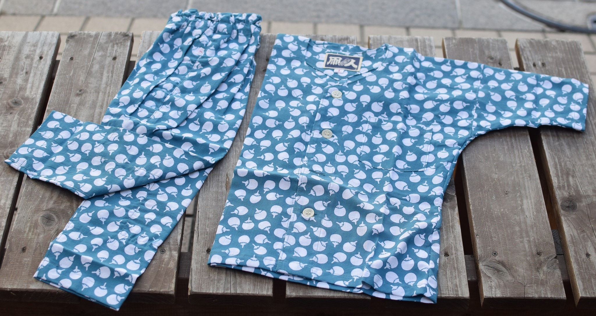 祭用品店 「凧人」 - 凧人 絹藍染半纏 ポリ一分角通帯 珍しい絹藍染 