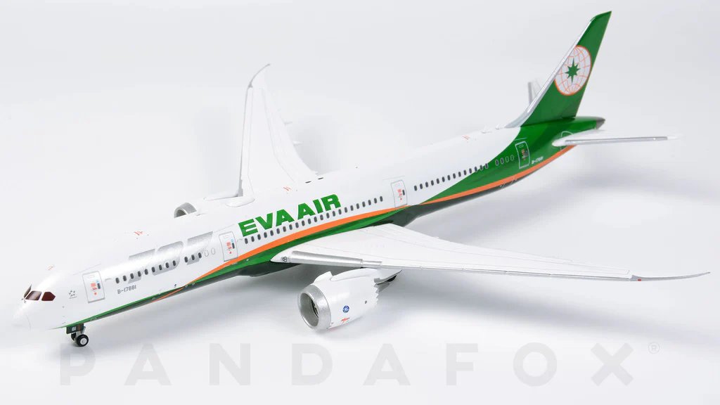 ✈️【EVA Air 787-9 1:200 Aircraft Model is here!】✈️ 👇Packed
