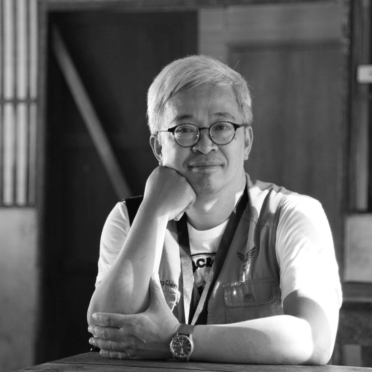 陳小廷 - 白黑紅 這三種顏色完美對應了西方醫學界流傳數十年的經典防呆口訣： 。 