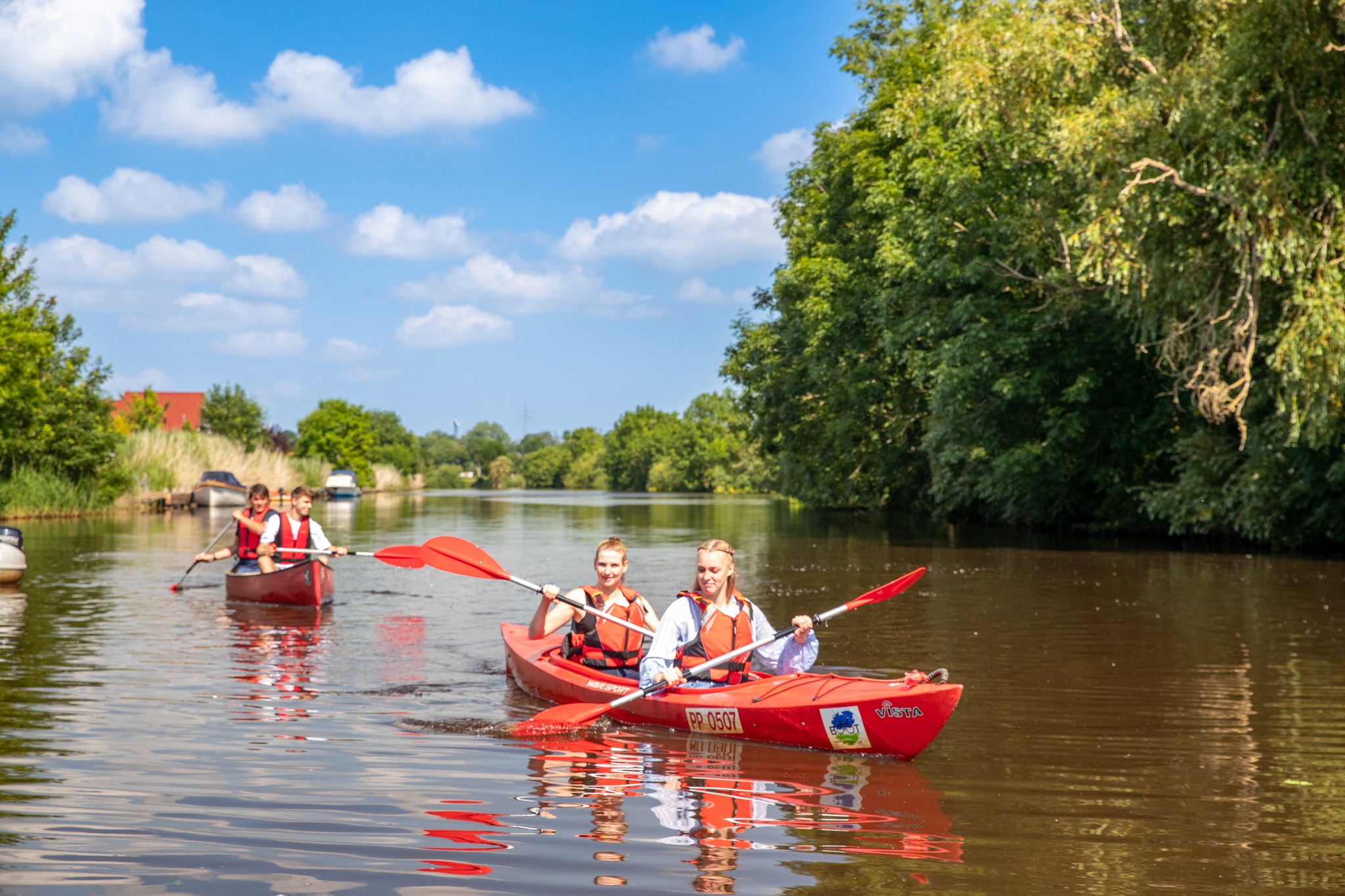 skandika dachzelt freeland l mit vorzelt für 3 | Autodachzelt für 2-3 Personen, Vorzelt für Autozelt, Softcover, wasserfest 2500 mm, Eingang und Fenster Moskitonetz G22 420I Fahrradrucksack | Lebenslanger Reparaturservice Color:Cyan
