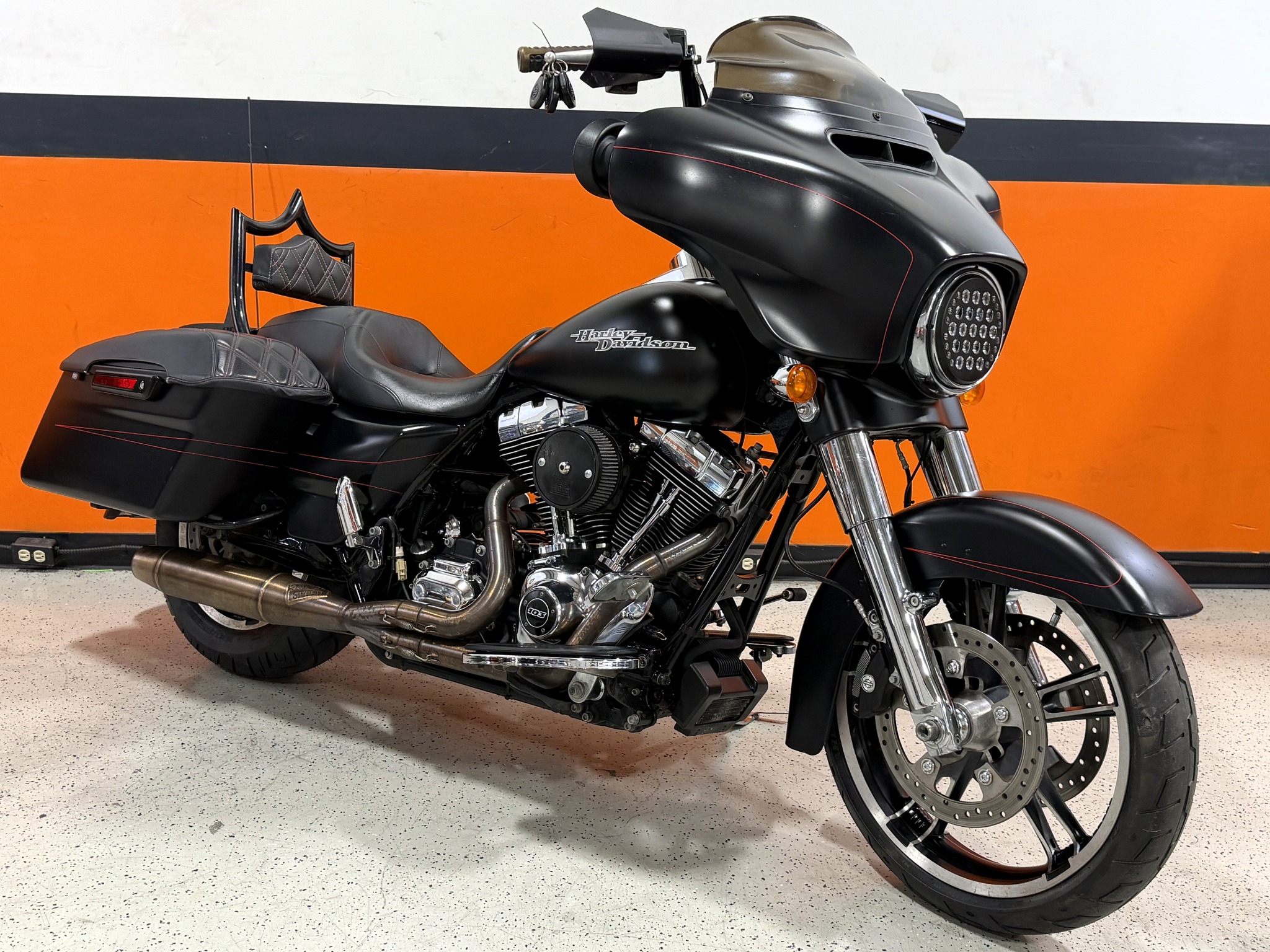 SOLD 2016 Harley-Davidson Street Glide Special FLHXS w/ Many